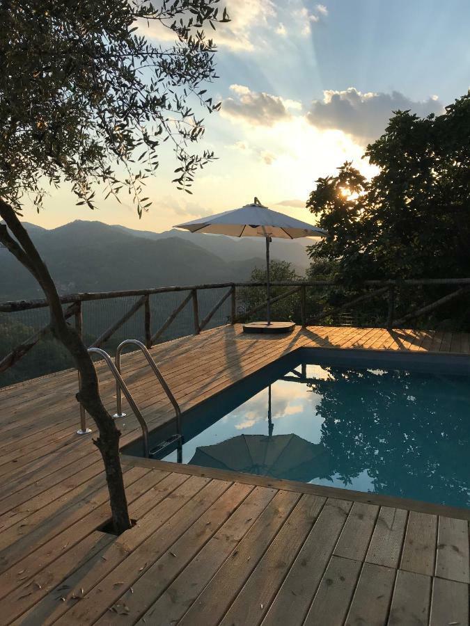 Villa Piscina Con Vista Bagni di Lucca Exterior foto